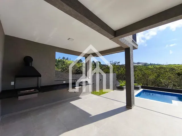 Casa com 384m² 3 quartos e 3 banheiros, à venda, no bairro Loteamento Parque Residencial Serras de Atibaia II em Atibaia