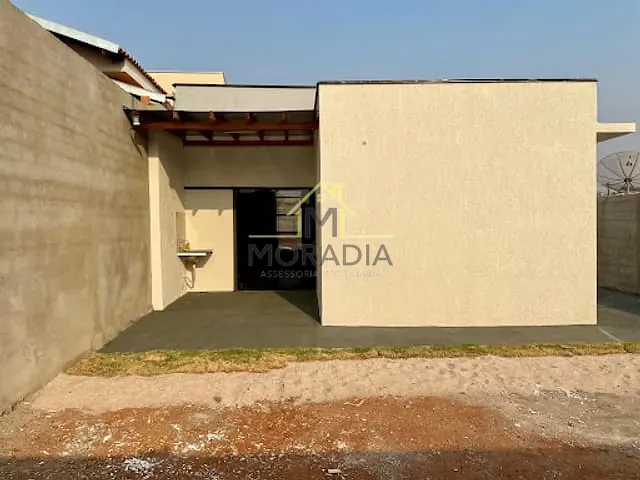 Casa com 250m² 2 quartos e 2 banheiros, à venda, no bairro Jardim Ouro Verde em Guaxupé