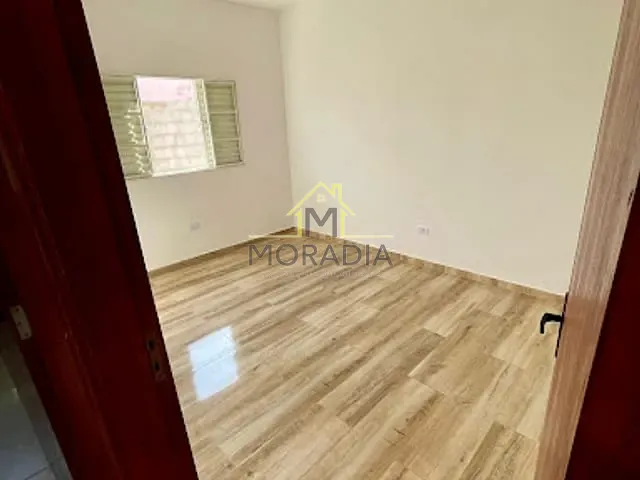 Casa com 250m² 2 quartos e 2 banheiros, à venda, no bairro Jardim Ouro Verde em Guaxupé