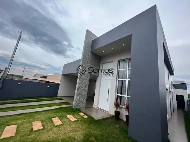 Casa 3 quartos e 2 banheiros, à venda, no bairro Novo Leste em Ijuí