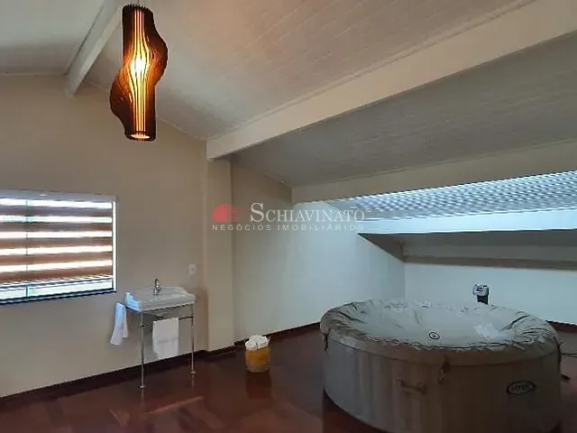 Casa 4 quartos e 5 banheiros, à venda ou para alugar, no bairro Nova Piracicaba em Piracicaba