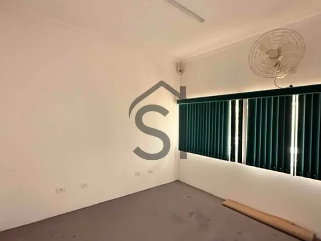 Casa com 352m², à venda, no bairro Vila Medon em Americana