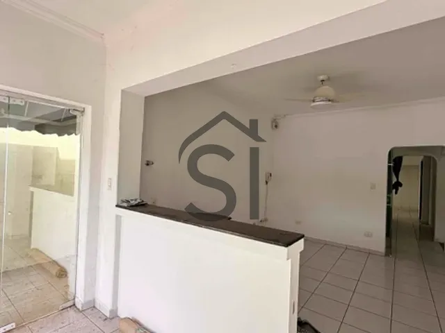 Casa com 352m², à venda, no bairro Vila Medon em Americana