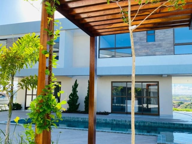 Casa com 118m² 3 quartos e 1 banheiro, à venda, no bairro Cidade Balneária Novo Mundo I em Conde