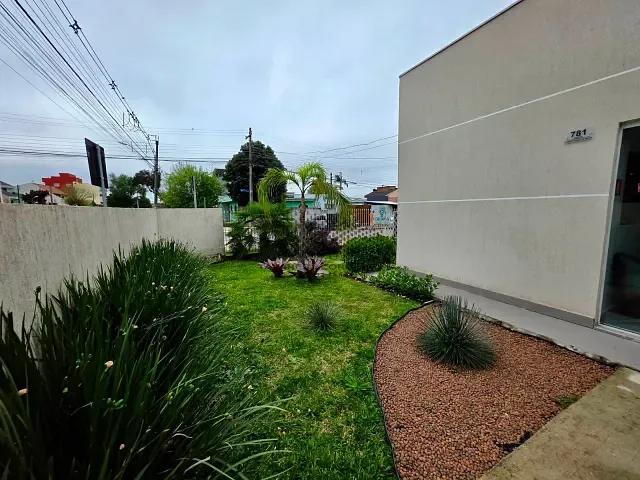 Casa para alugar, no bairro Xaxim em Curitiba