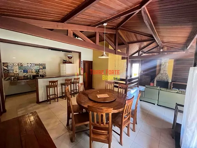 Casa com 250m² 5 quartos e 4 banheiros, para alugar, no bairro Retiro do Chalé (Piedade do Paraopeba) em Brumadinho