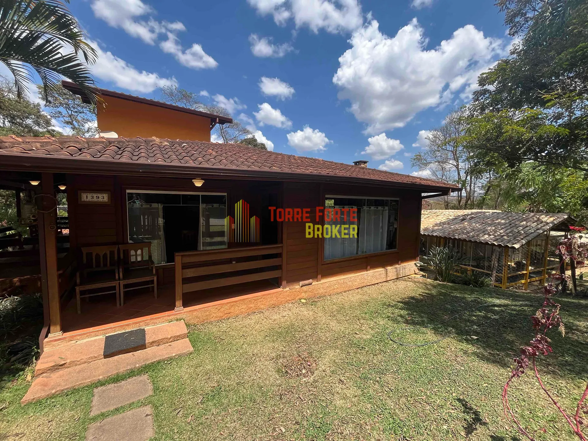 Casa, 5 quartos, 250 m² - Foto 2