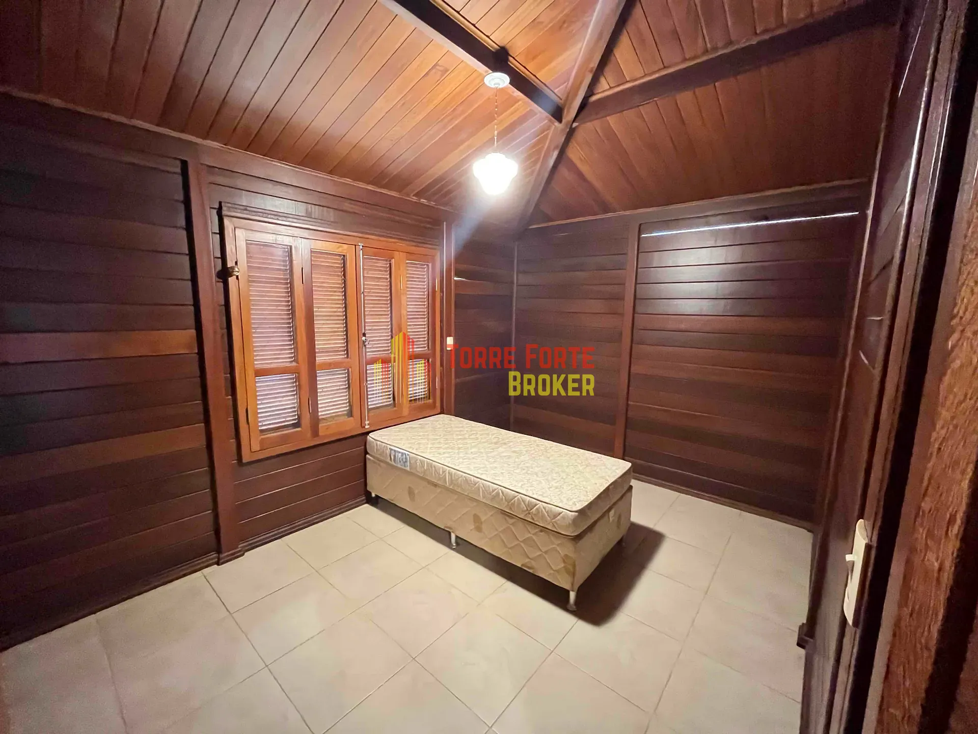 Casa, 5 quartos, 250 m² - Foto 17