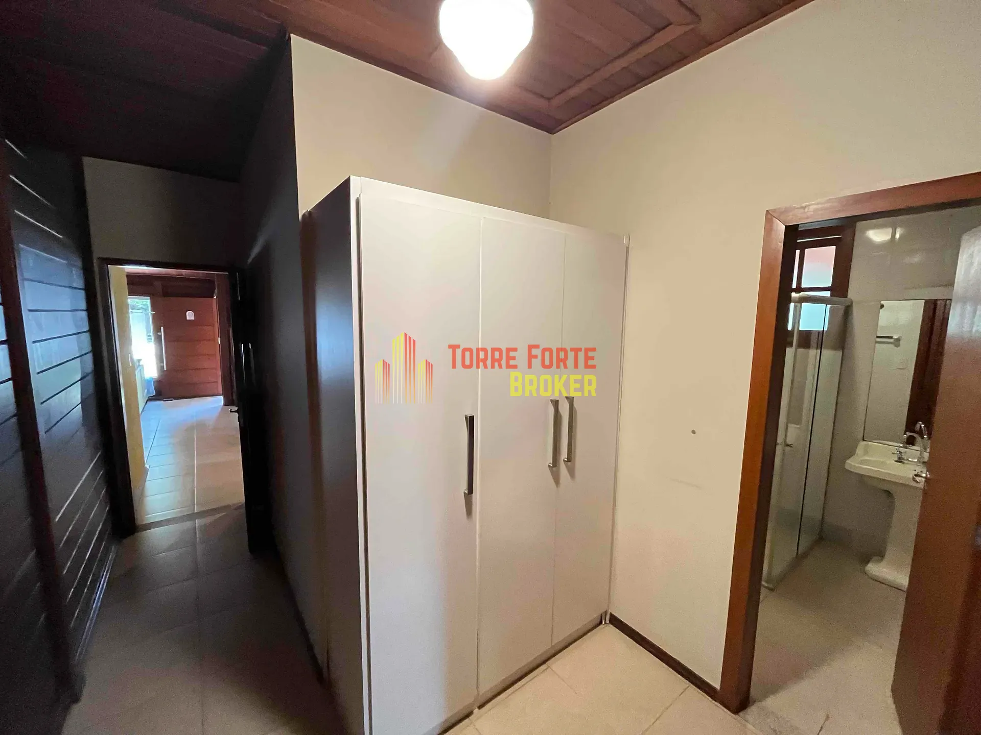 Casa, 5 quartos, 250 m² - Foto 21
