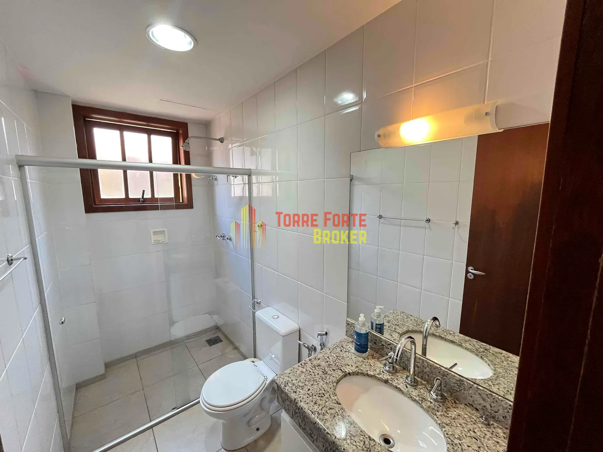 Casa, 5 quartos, 250 m² - Foto 25