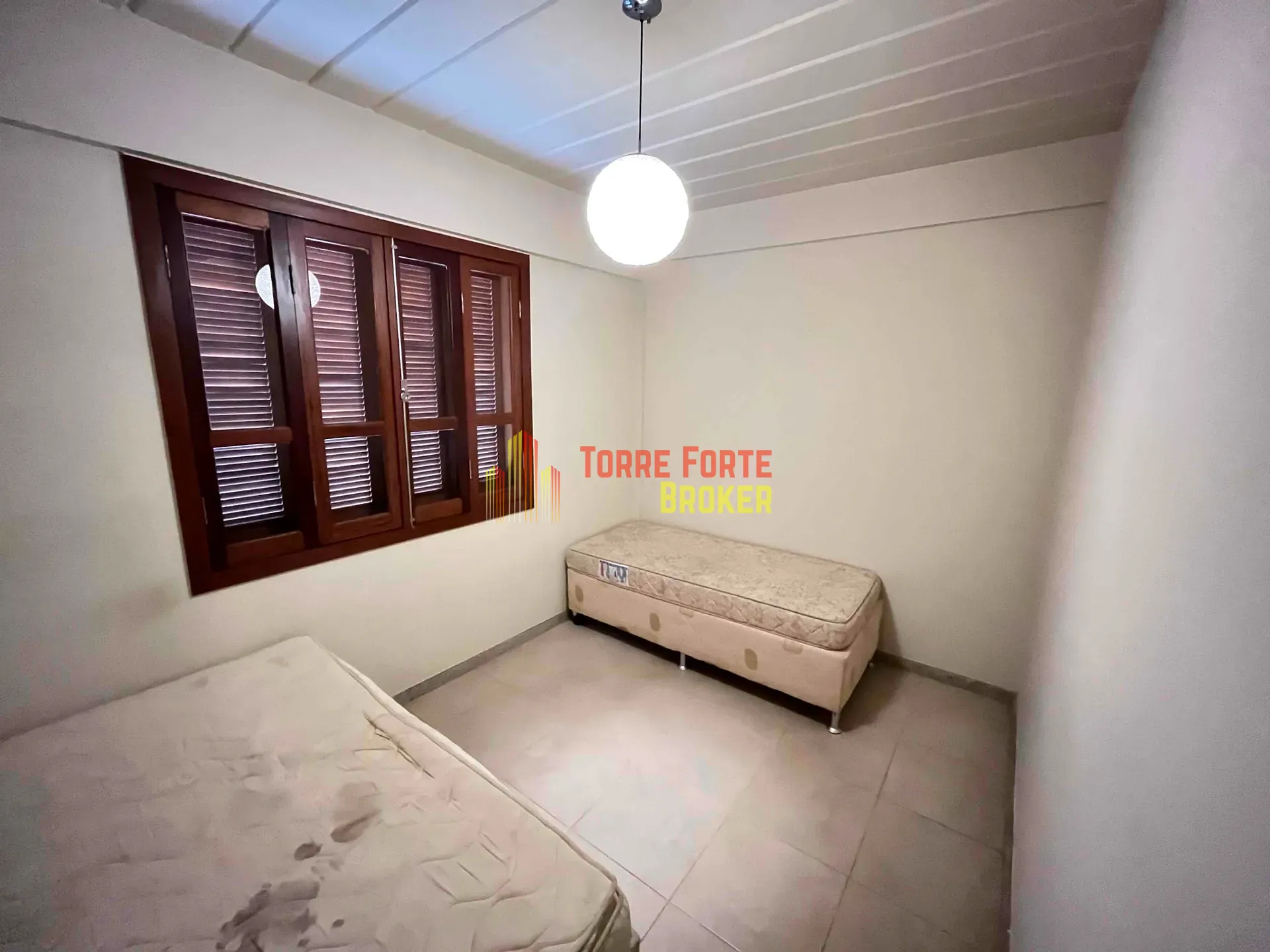 Casa, 5 quartos, 250 m² - Foto 27