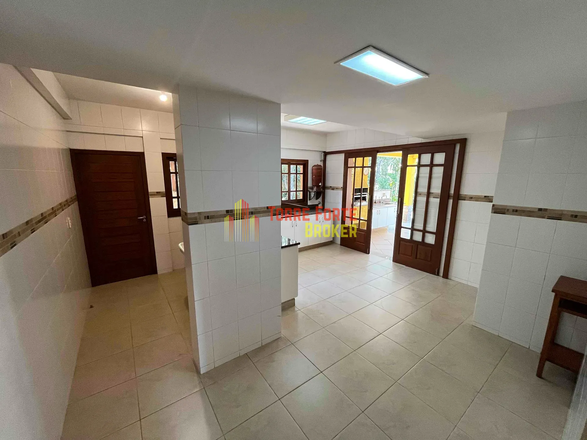 Casa, 5 quartos, 250 m² - Foto 29