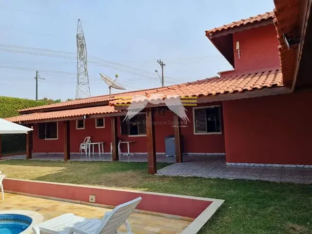 Casa com 926m², à venda, no bairro Loteamento Village de Atibaia em Atibaia
