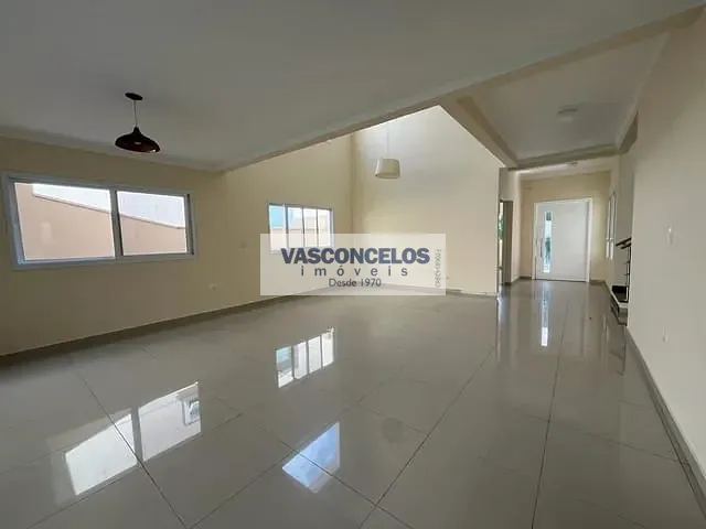 Casa com 375m² 3 quartos e 4 banheiros, à venda, no bairro Urbanova em São José dos Campos