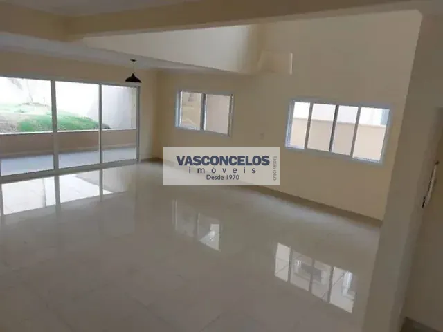 Casa com 375m² 3 quartos e 4 banheiros, à venda, no bairro Urbanova em São José dos Campos
