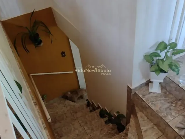 Casa com 295m² 4 quartos e 3 banheiros, à venda, no bairro Jardim Imperial em Atibaia