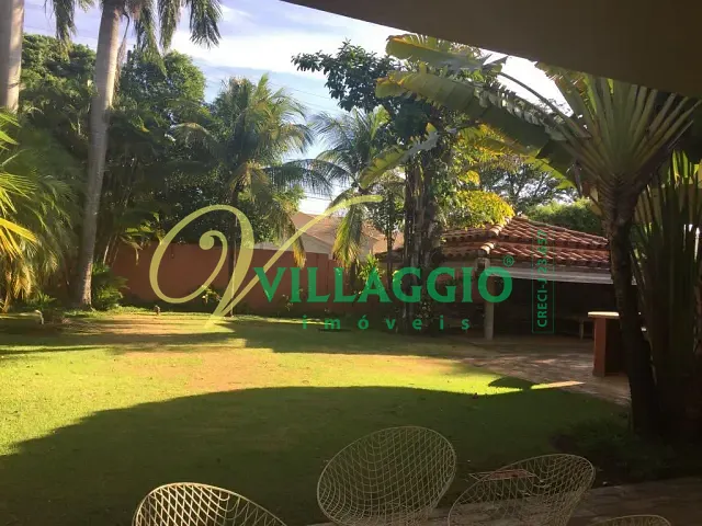 Casa com 1120m² 4 quartos e 7 banheiros, à venda, no bairro Condomínio Débora Cristina em São José do Rio Preto