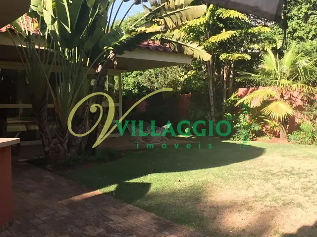 Casa com 1120m² 4 quartos e 7 banheiros, à venda, no bairro Condomínio Débora Cristina em São José do Rio Preto