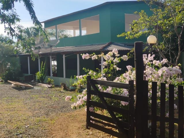 Casa com 1000m² 7 quartos e 3 banheiros, à venda, no bairro Zona Rural em Abadiânia