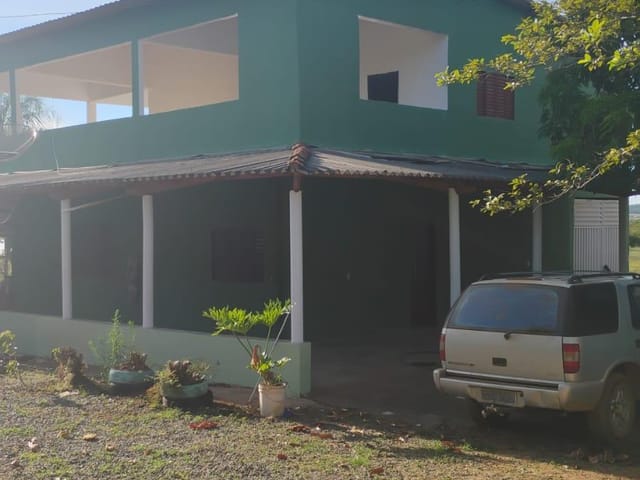 Casa com 1000m² 7 quartos e 3 banheiros, à venda, no bairro Zona Rural em Abadiânia