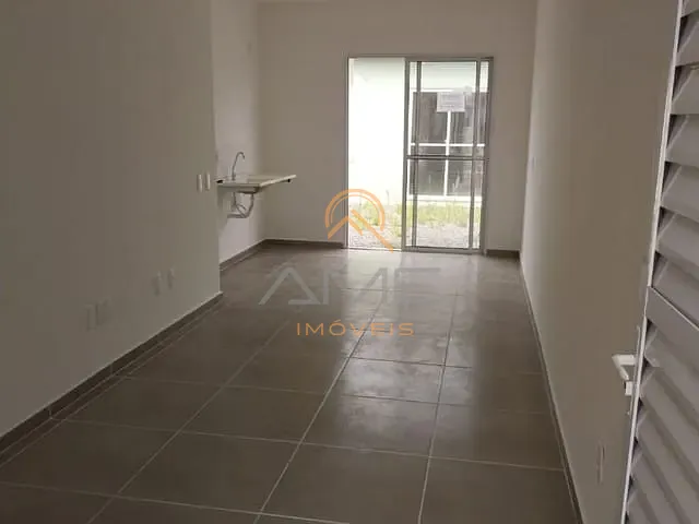 Casa com 53m² 2 quartos e 1 banheiro, à venda, no bairro Fragata em Pelotas