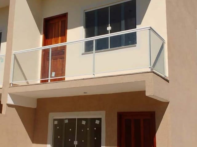 Casa 2 quartos e 2 banheiros, à venda, no bairro Village Rio das Ostras em Rio das Ostras