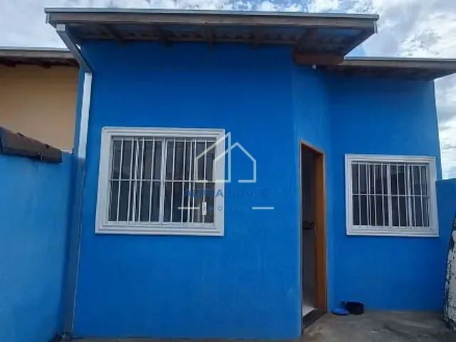 Casa com 125m² 2 quartos e 1 banheiro, à venda, no bairro Residencial e Comercial Portal dos Eucaliptos em Pindamonhangaba