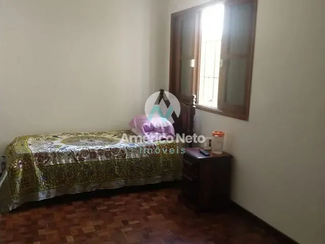 Casa com 220m² 3 quartos e 2 banheiros, à venda, no bairro Barcelona em São Caetano do Sul
