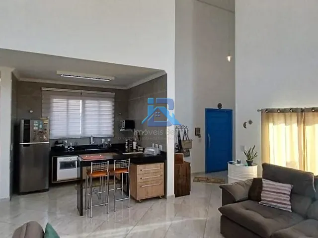 Casa com 380m² 3 quartos e 3 banheiros, à venda, no bairro Ville de France em Itatiba
