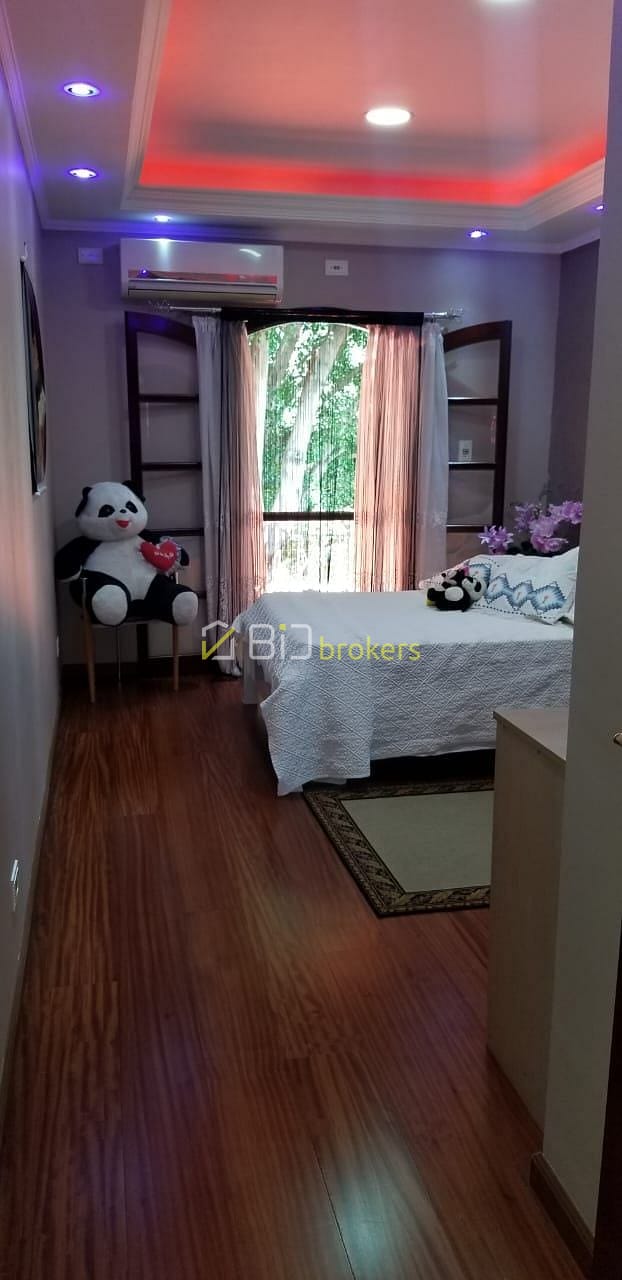 Casa, 4 quartos, 320 m² - Foto 9