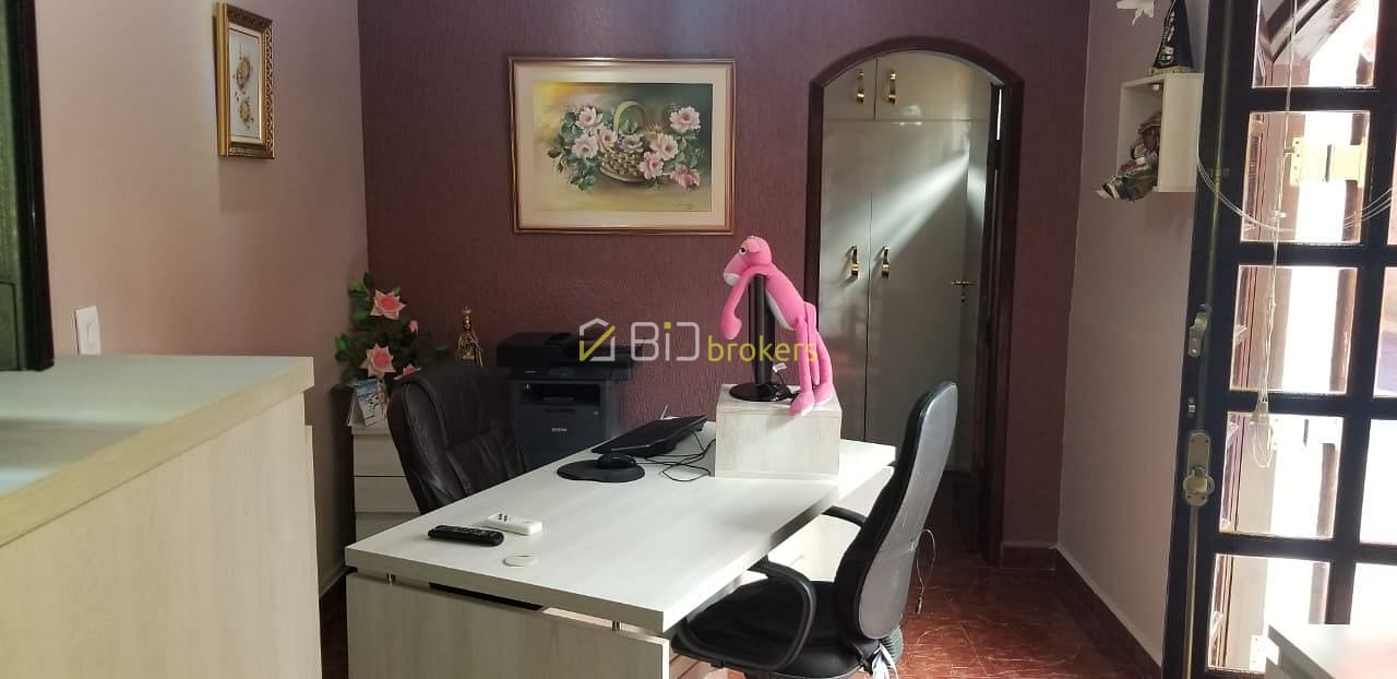 Casa, 4 quartos, 320 m² - Foto 27