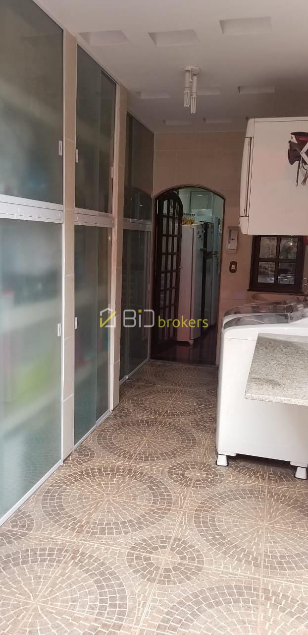 Casa, 4 quartos, 320 m² - Foto 39