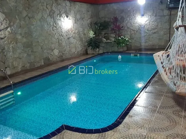 Casa com 375m² 4 quartos e 7 banheiros, à venda, no bairro Parque Continental em São Paulo