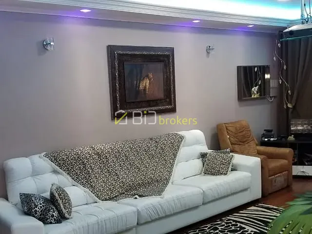 Casa com 375m² 4 quartos e 7 banheiros, à venda, no bairro Parque Continental em São Paulo