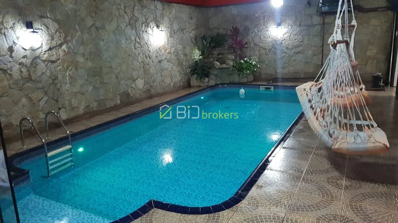 Casa, 4 quartos, 320 m² - Foto 1