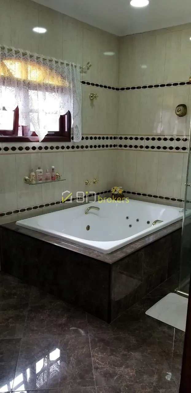 Casa, 4 quartos, 320 m² - Foto 17