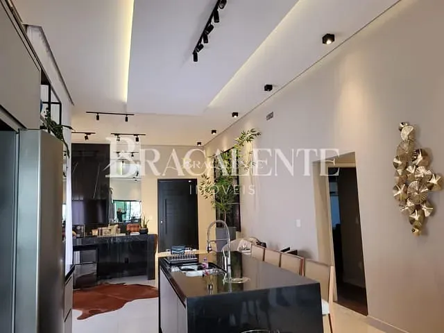 Casa à venda, no bairro Jardim America II em VALINHOS