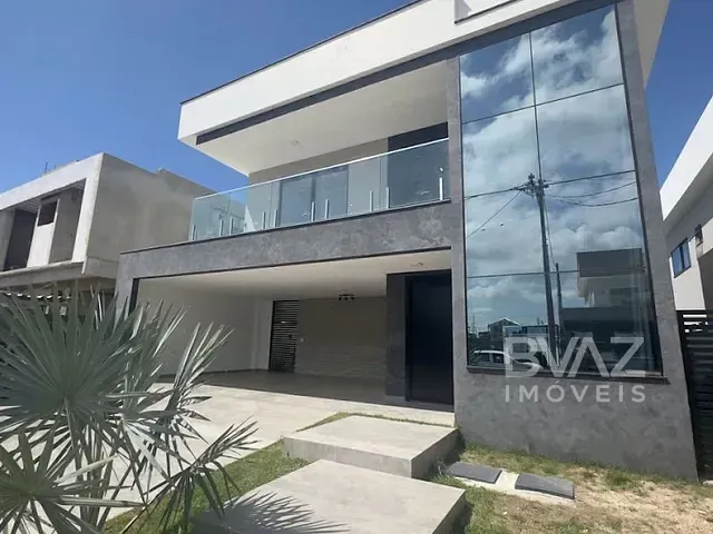 Casa com 360m² 4 quartos e 4 banheiros, à venda, no bairro Ogiva em Cabo Frio