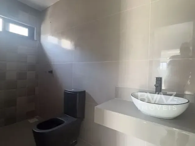Casa com 360m² 4 quartos e 4 banheiros, à venda, no bairro Ogiva em Cabo Frio