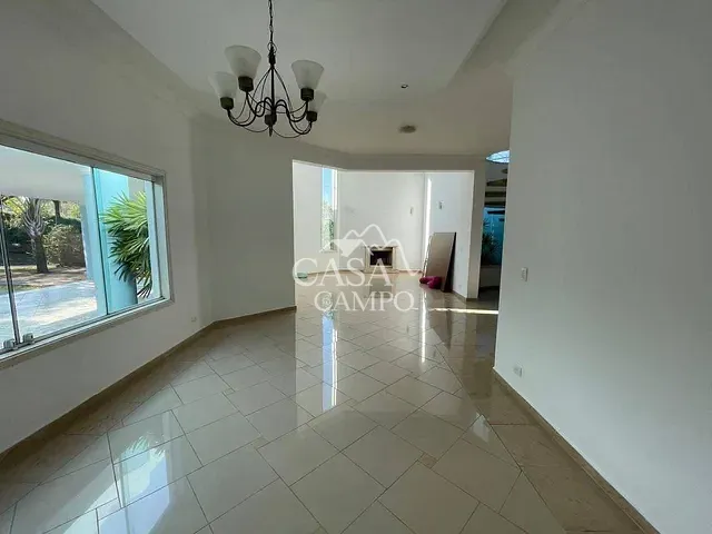 Casa com 804m² 5 quartos e 6 banheiros, à venda, no bairro Condomínio Campos de Santo Antônio em Itu