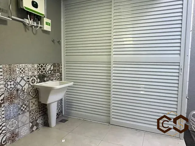 Casa com 390m² 4 quartos e 6 banheiros, à venda, no bairro Vila Inglesa em Indaiatuba
