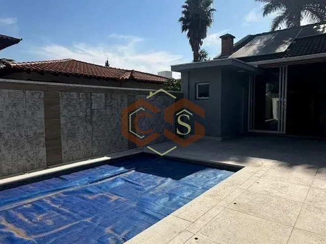 Casa com 390m² 4 quartos e 6 banheiros, à venda, no bairro Vila Inglesa em Indaiatuba
