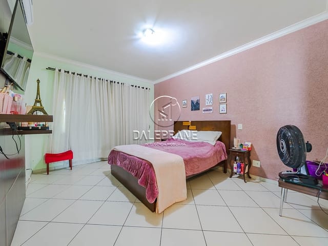 Casa 3 quartos e 4 banheiros, à venda, no bairro Setor Habitacional Arniqueira (Águas Claras) em Brasília