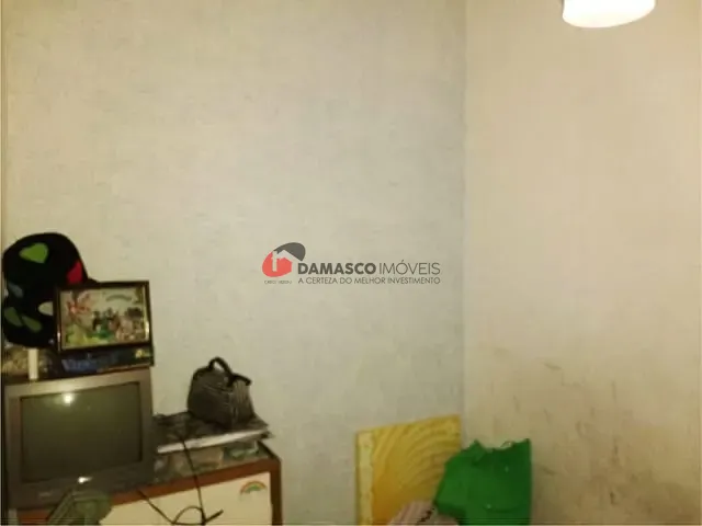 Casa com 110m² 2 quartos e 1 banheiro, à venda, no bairro Olímpico em São Caetano do Sul