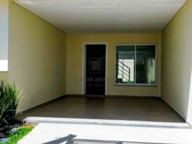 Casa 2 quartos e 3 banheiros, à venda, no bairro Ingleses do Rio Vermelho em Florianópolis