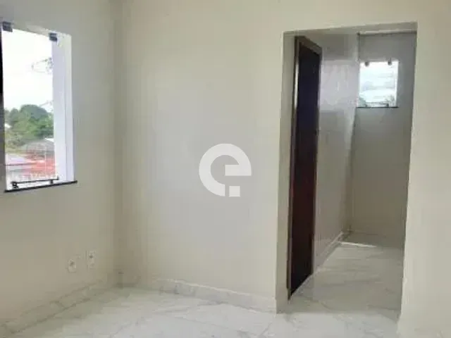 Casa com 283m², à venda, no bairro Mapiri em Santarém