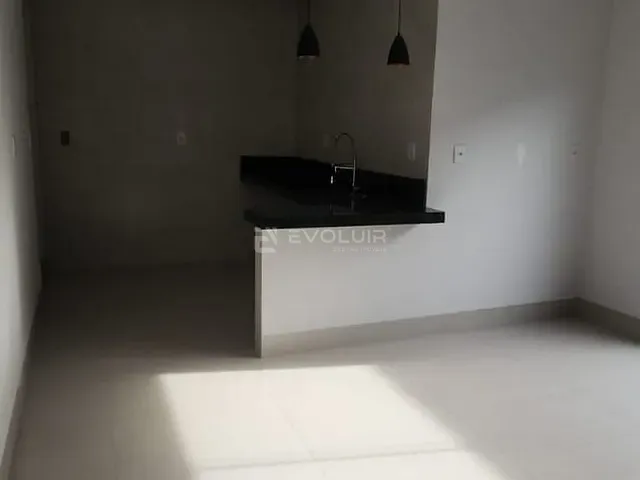 Casa 3 quartos e 2 banheiros, à venda, no bairro Jardim Boa Esperança em Aparecida de Goiânia
