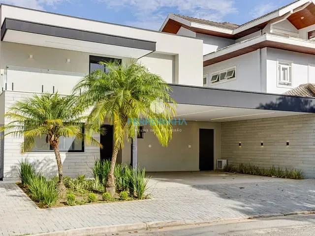 Casa com 360m² 5 quartos e 6 banheiros, à venda, no bairro Jardim das Colinas em São José dos Campos