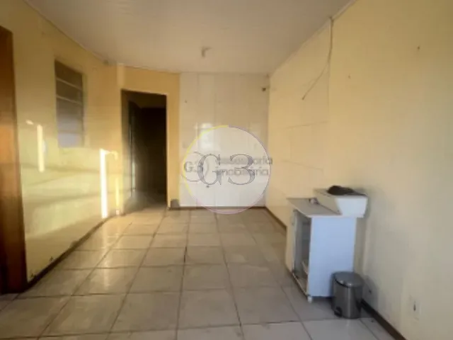 Casa 2 quartos e 1 banheiro, à venda, no bairro Vila Maria em Rio Grande