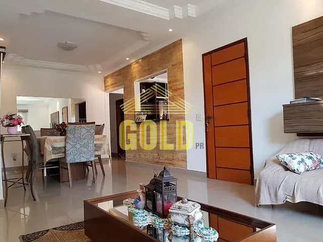 Casa com 250m² 3 quartos e 2 banheiros, à venda, no bairro Jardim Tókio em Londrina